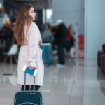 Online Booking vs. Traditional Travel Agencies: Pros and Cons