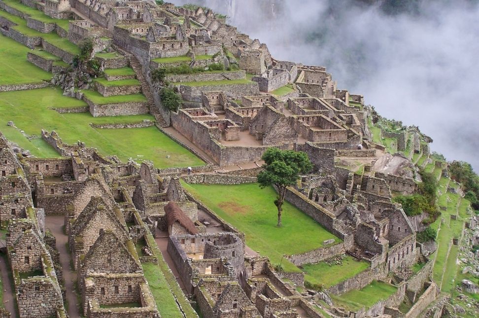 The Inca Trail to Machu Picchu A Journey through History and Majesty - Keralam Chronicles