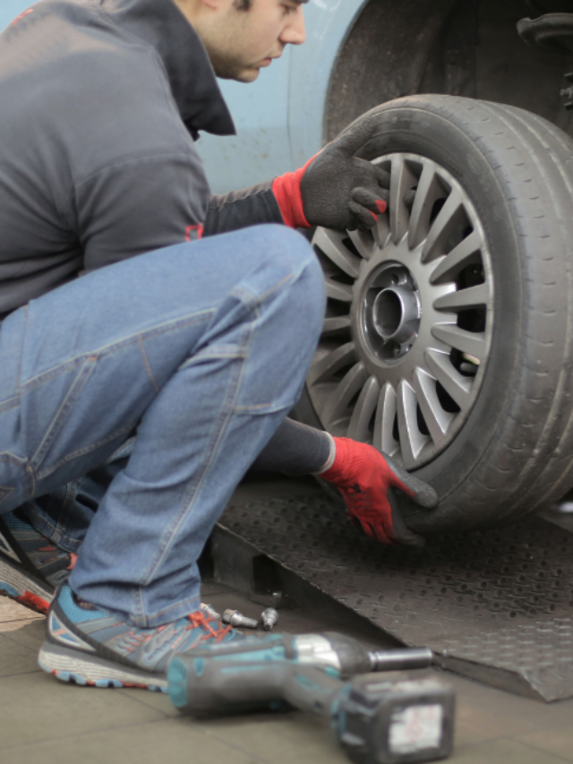 How to Deal with Common Car Problems: A DIY Guide to Common Issues