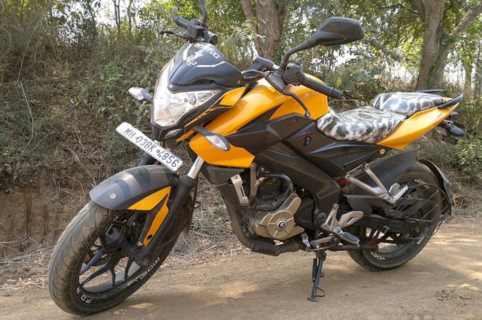 best bikes under 2 lakhs in India - Keralam Chronicles